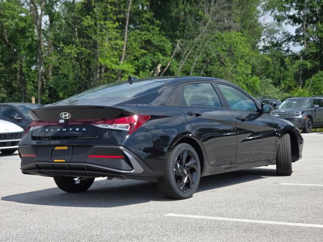 New 2026 Hyundai Elantra Sport FWD image 15