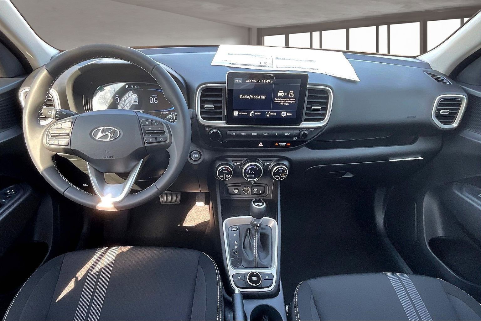 New 2026 Hyundai Venue SEL FWD image 5