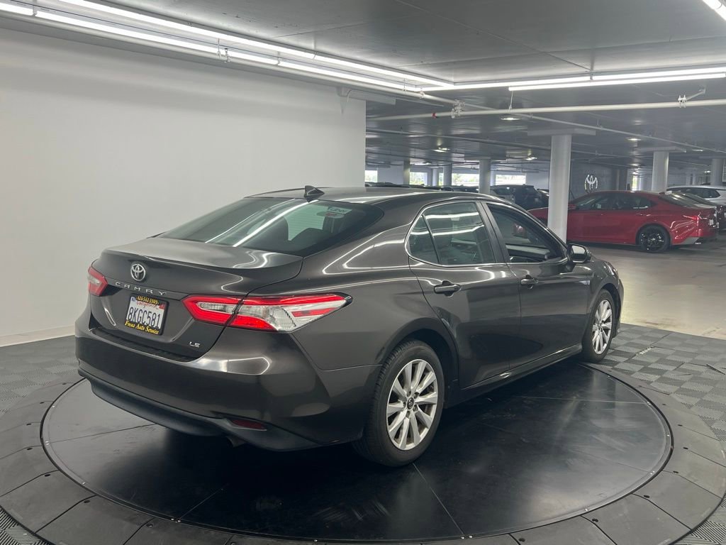 Used 2019 Toyota Camry LE FWD image 4