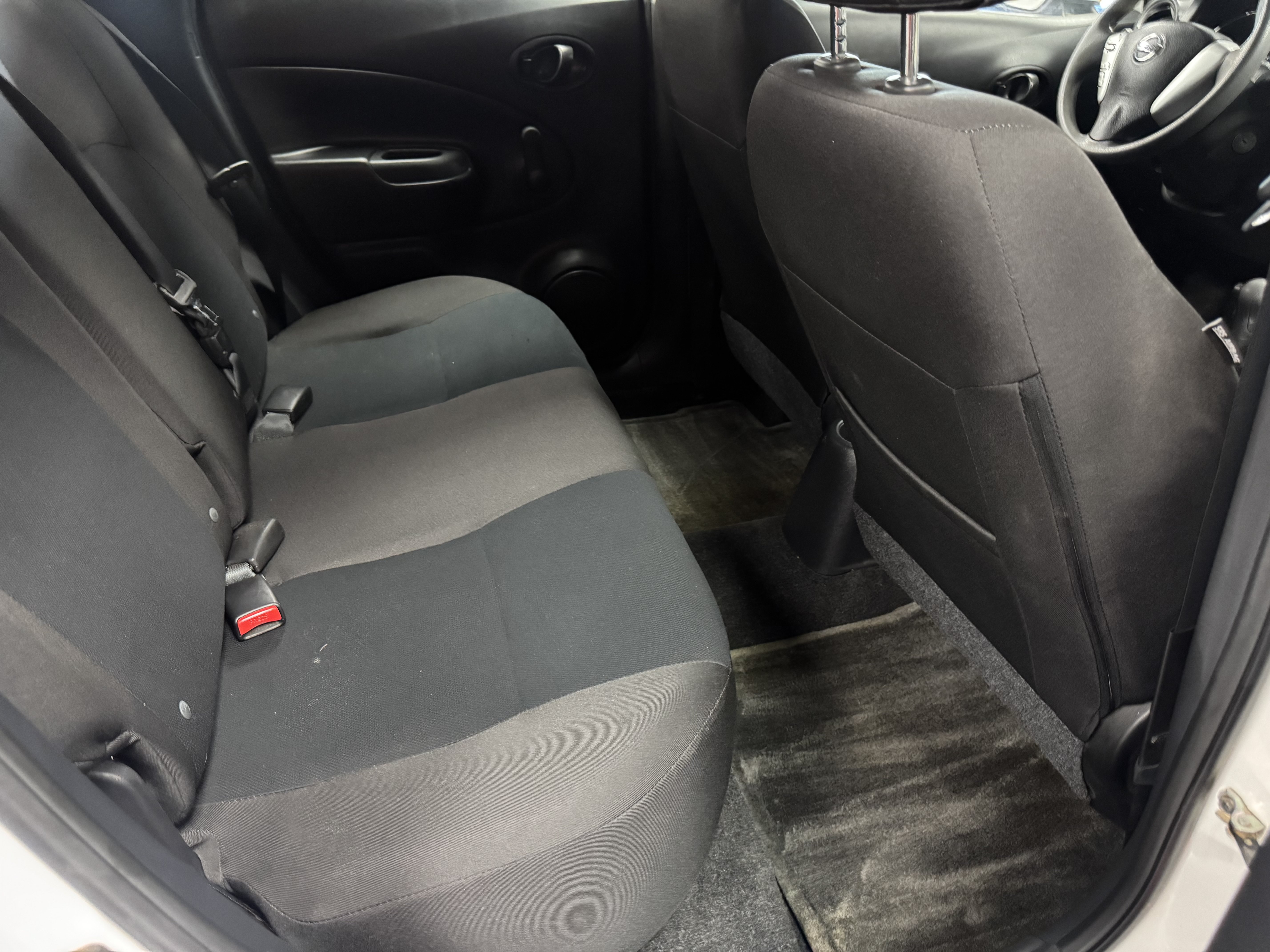 Used 2015 Nissan Versa Note S Plus FWD image 12