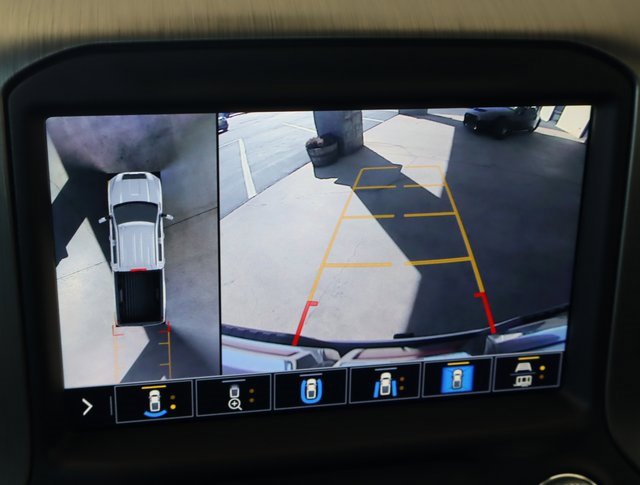 Used 2021 GMC Sierra 2500 Denali w/ Denali Ultimate Package image 38