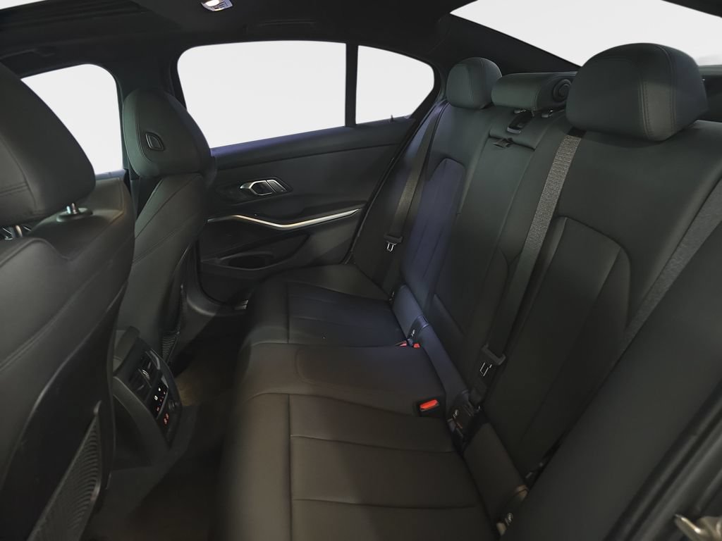 Used 2020 BMW M340i w/ Parking Assistance Package RWD image 12