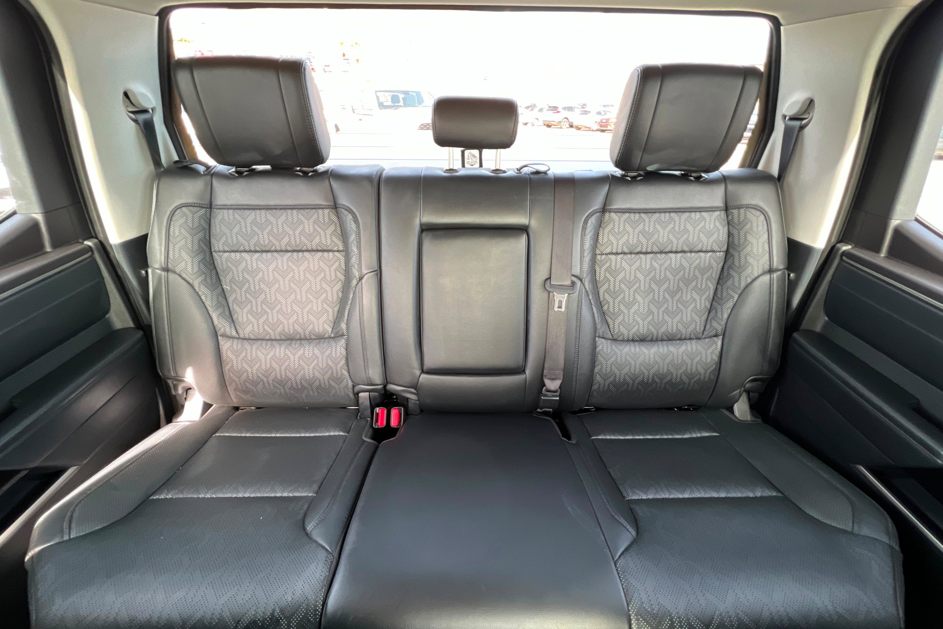 Used 2024 Toyota Tundra Limited image 25