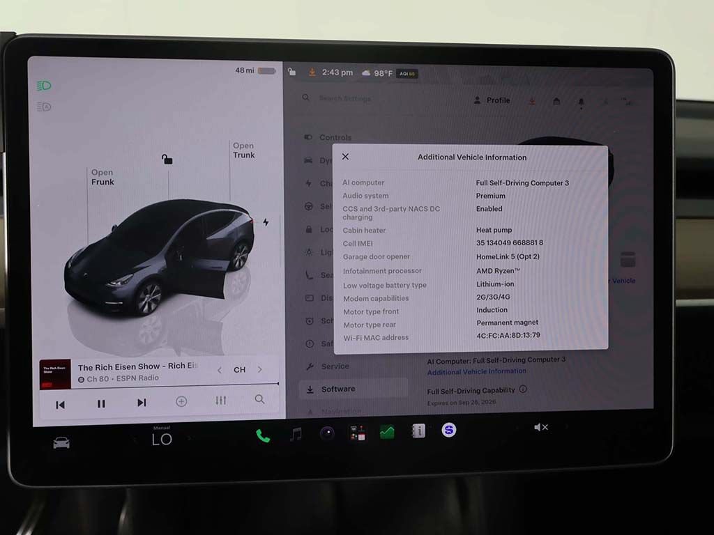 Used 2023 Tesla Model Y Long Range AWD/4WD image 4