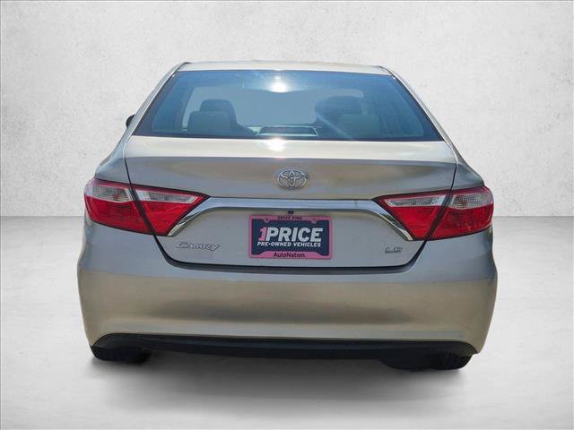 Used 2017 Toyota Camry LE FWD image 6