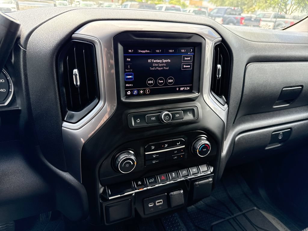 Used 2021 Chevrolet Silverado 1500 Custom w/ Safety Confidence Package RWD image 18