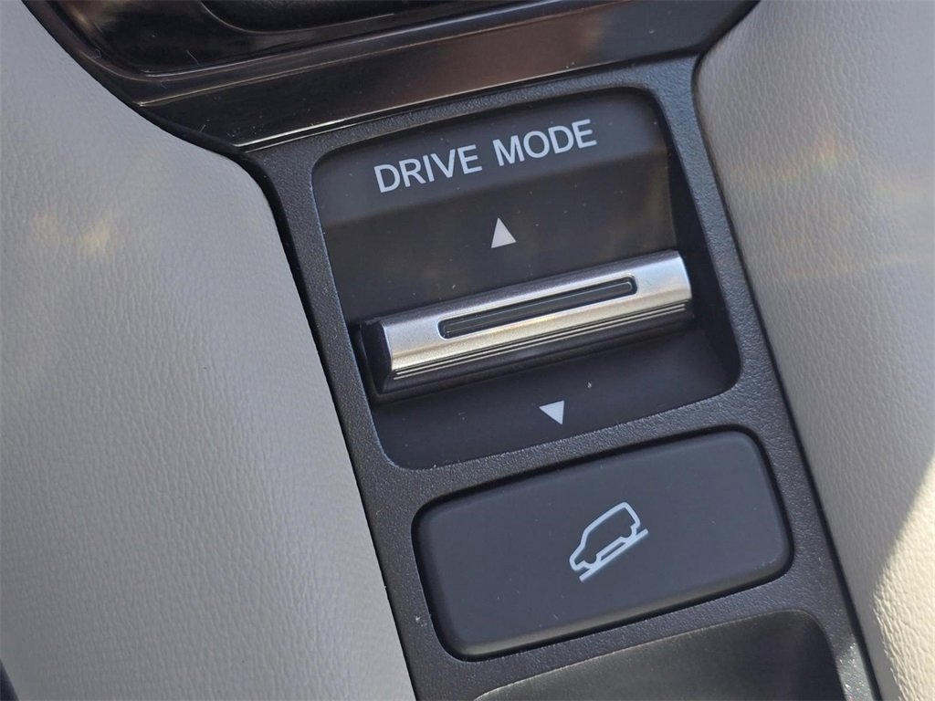 New 2026 Honda HR-V LX image 7