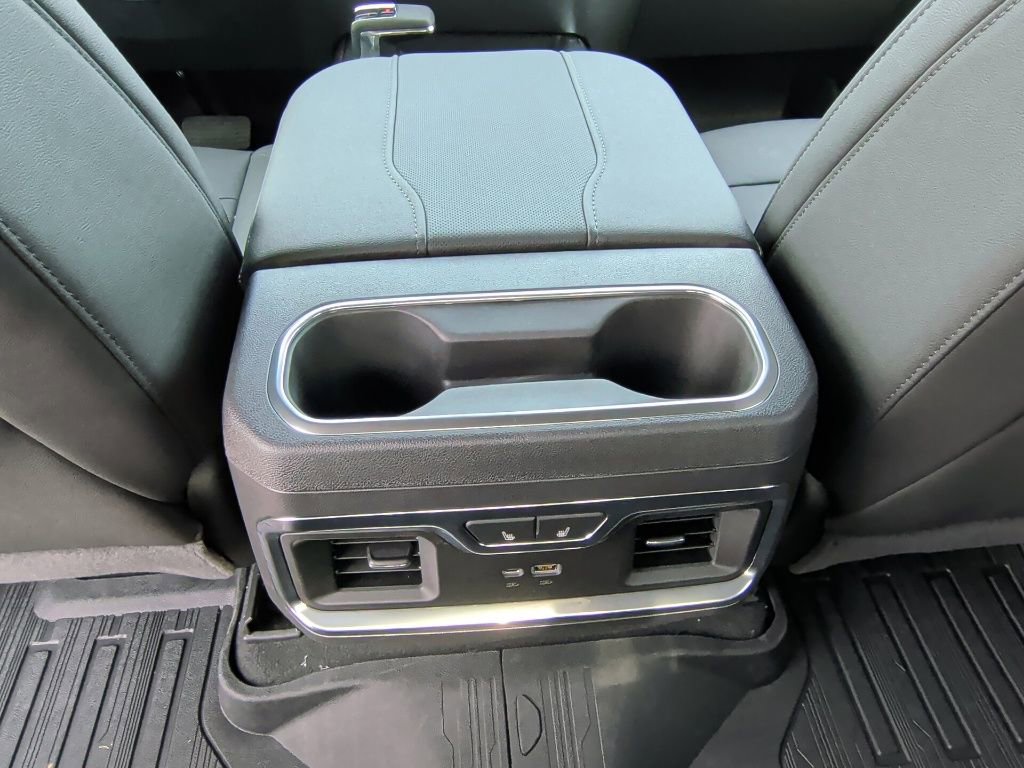 New 2026 GMC Sierra 1500 SLT image 42