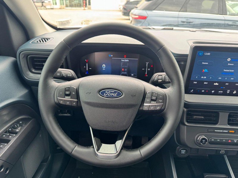 Used 2025 Ford Maverick XLT w/ XLT Luxury Package AWD/4WD image 10