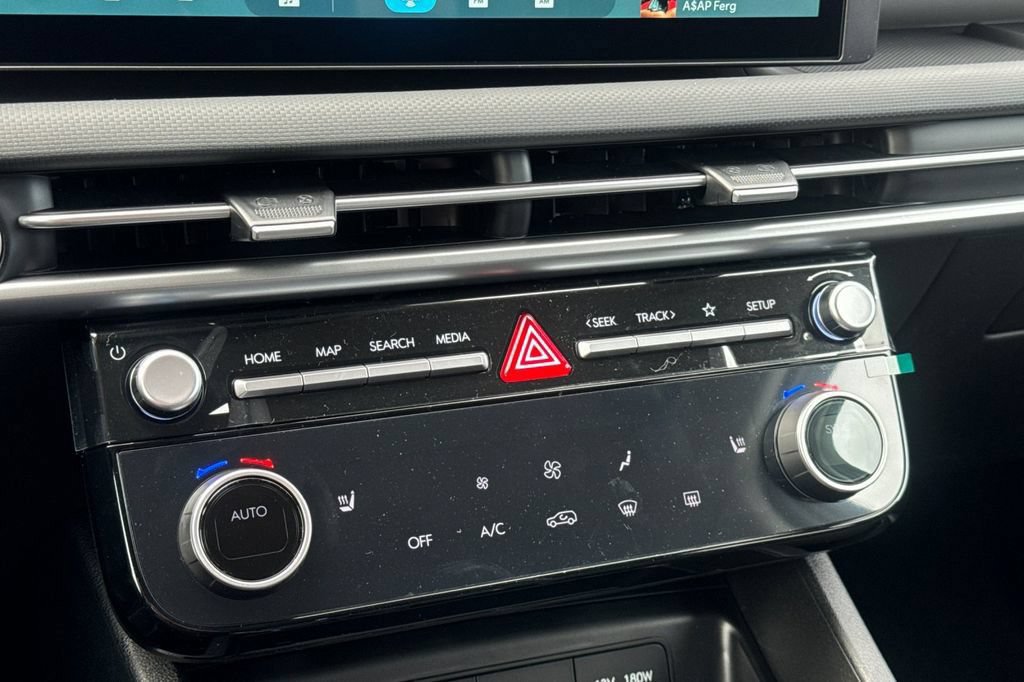 New 2026 Hyundai Tucson SEL FWD image 22