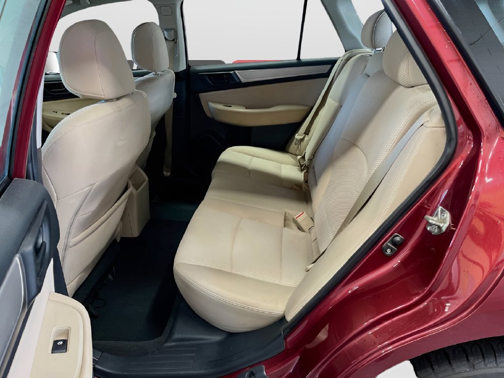Used 2019 Subaru Outback 2.5i AWD/4WD image 23