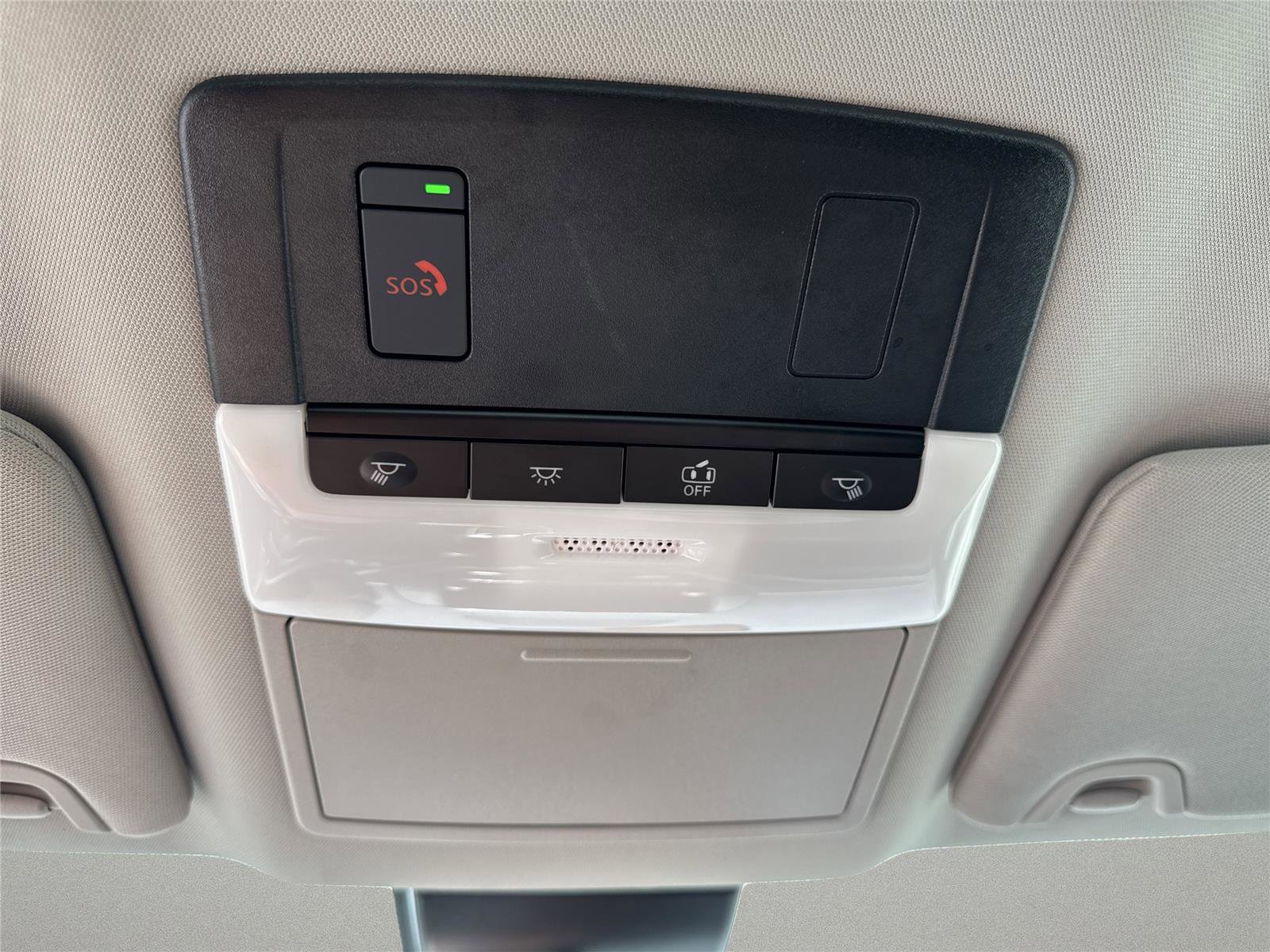 Used 2025 Nissan Altima 2.5 SV FWD image 28