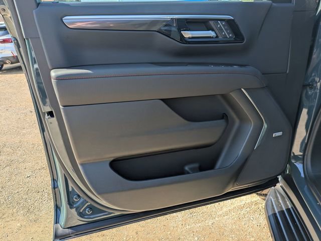 New 2026 Chevrolet Suburban RST w/ Comfort Package image 8