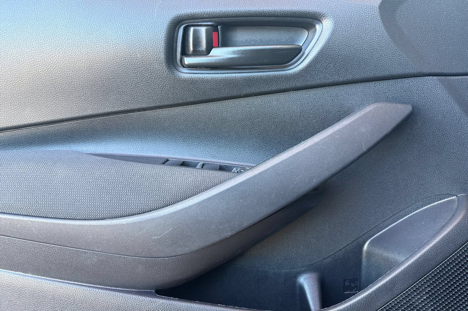 Certified 2024 Toyota Corolla LE FWD image 13