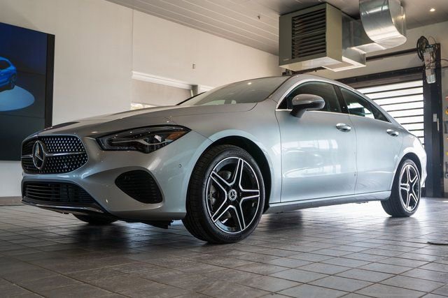 New 2026 Mercedes-Benz CLA 250 4MATIC image 3