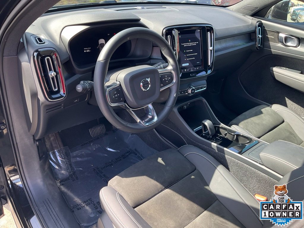 Used 2023 Volvo C40 P8 Recharge Ultimate AWD/4WD image 7
