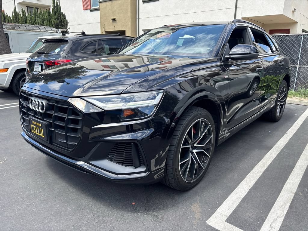 Used 2020 Audi Q8 Premium Plus w/ Premium Plus Package AWD/4WD image 3