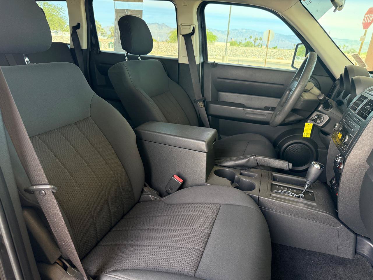 Used 2011 Dodge Nitro SE RWD image 14