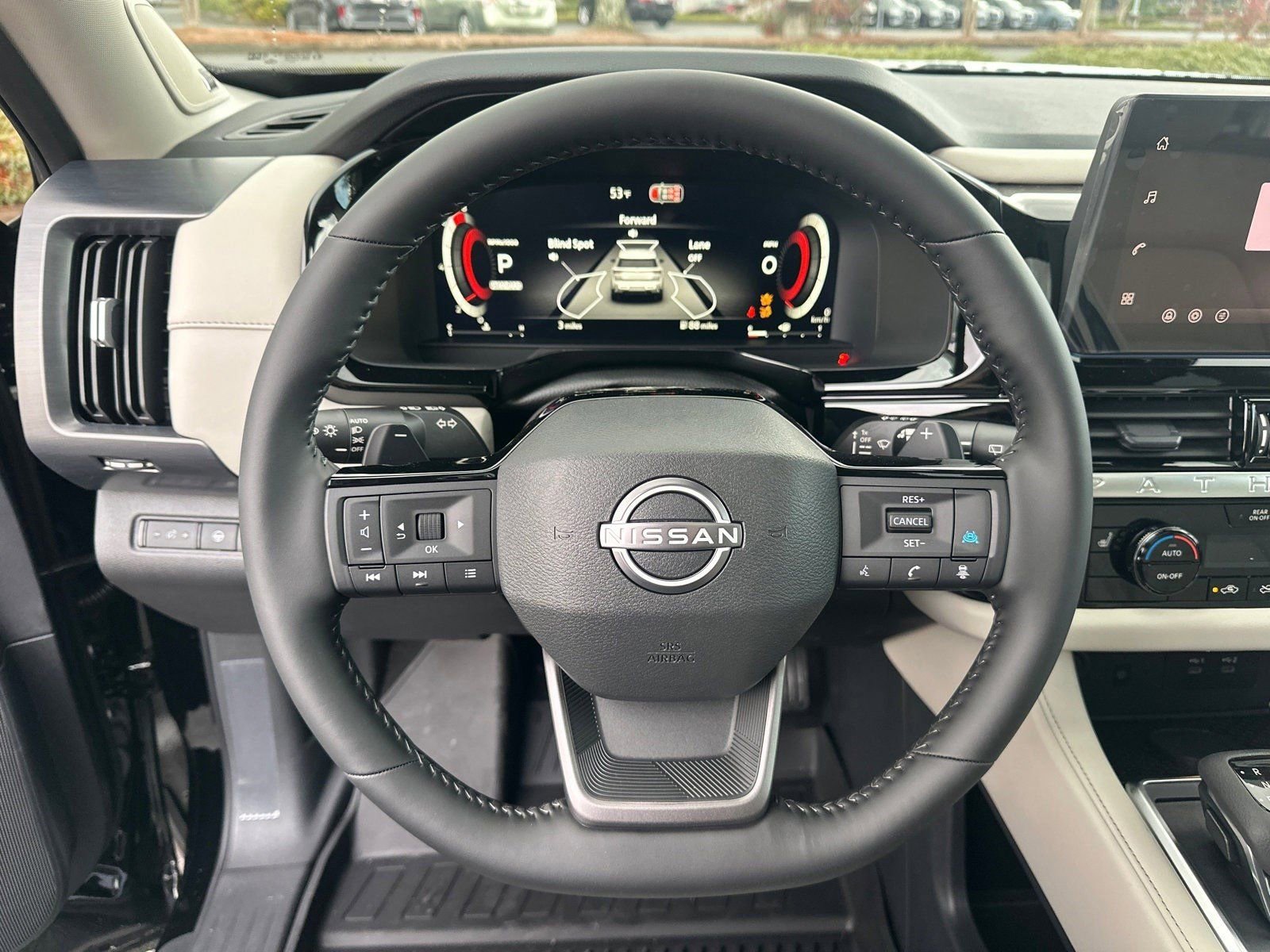 New 2026 Nissan Pathfinder SL image 24