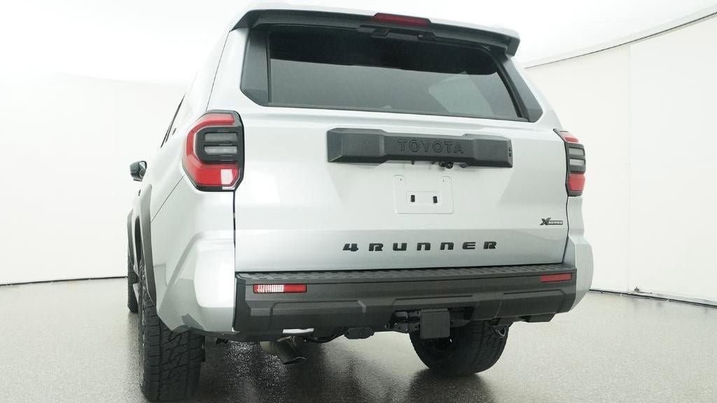 New 2026 Toyota 4Runner SR5 AWD/4WD image 22