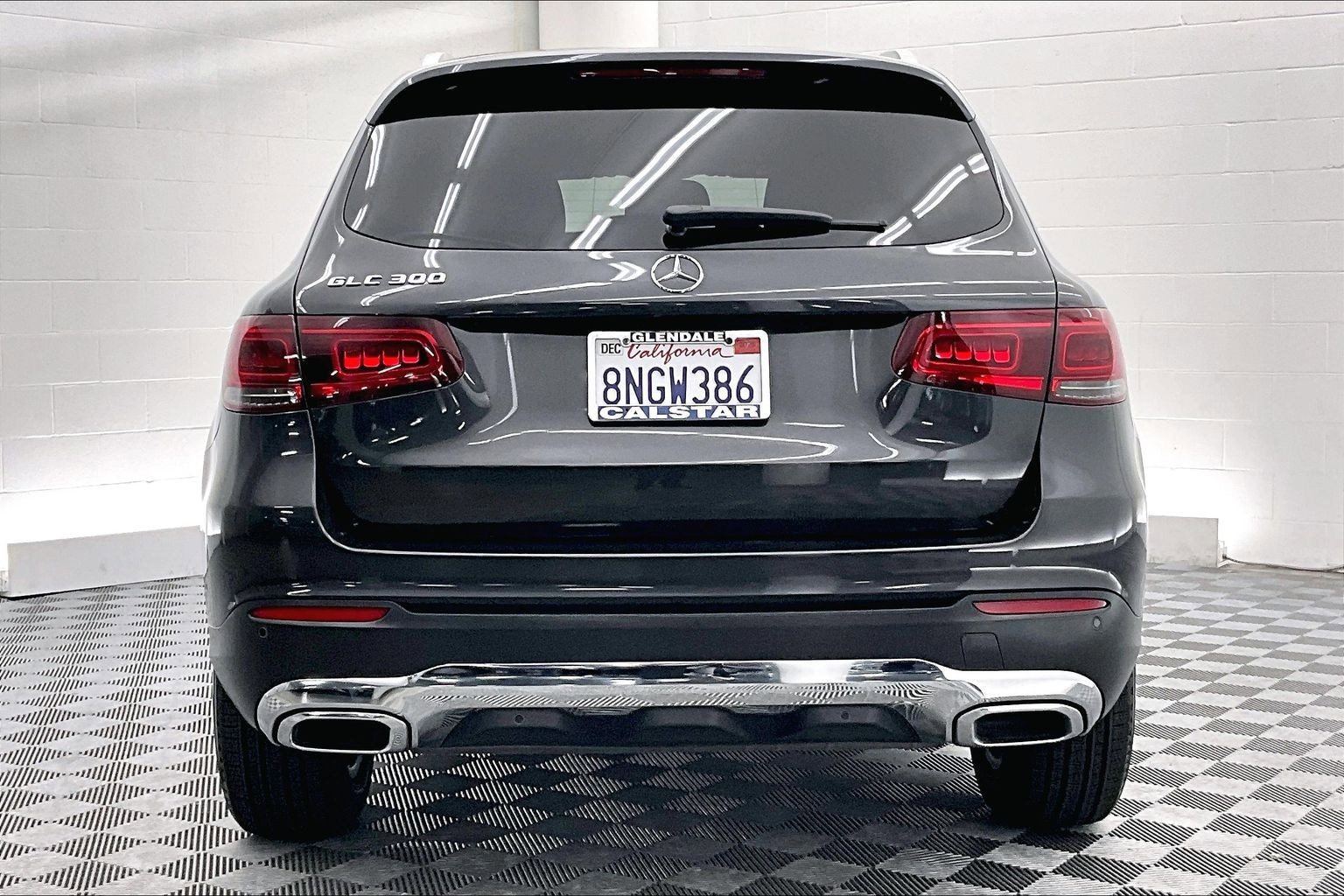 Used 2020 Mercedes-Benz GLC 300 image 3