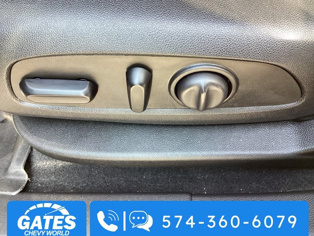 Used 2023 Chevrolet Blazer LT w/ Convenience Package FWD image 15