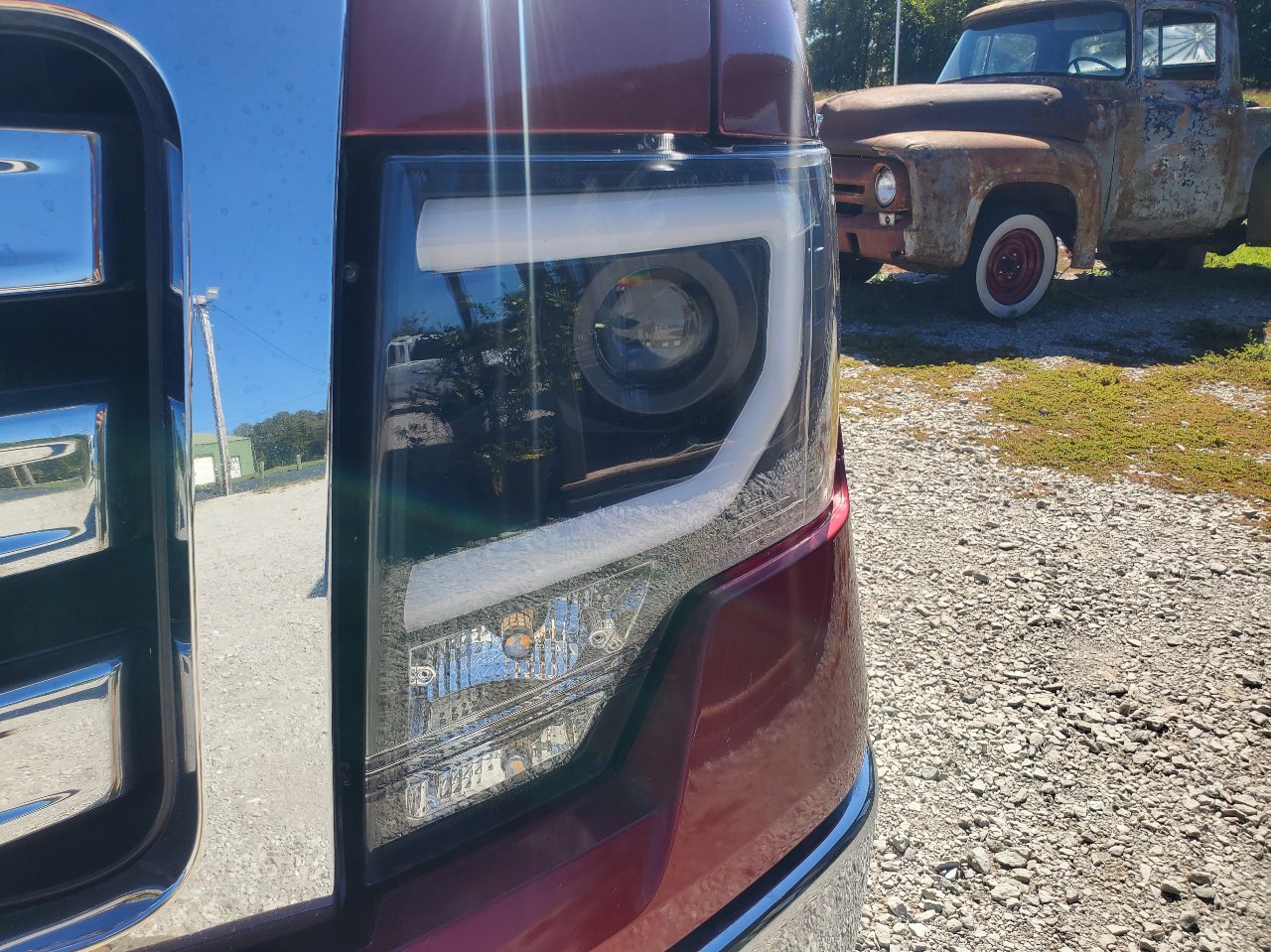 Used 2014 Ford F150 Lariat w/ Equipment Group 502A Luxury image 78