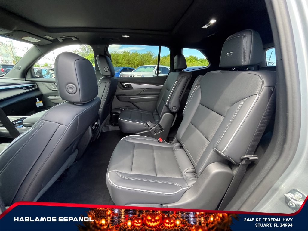 New 2027 Buick Enclave Sport Touring w/ Super Cruise Package FWD image 12