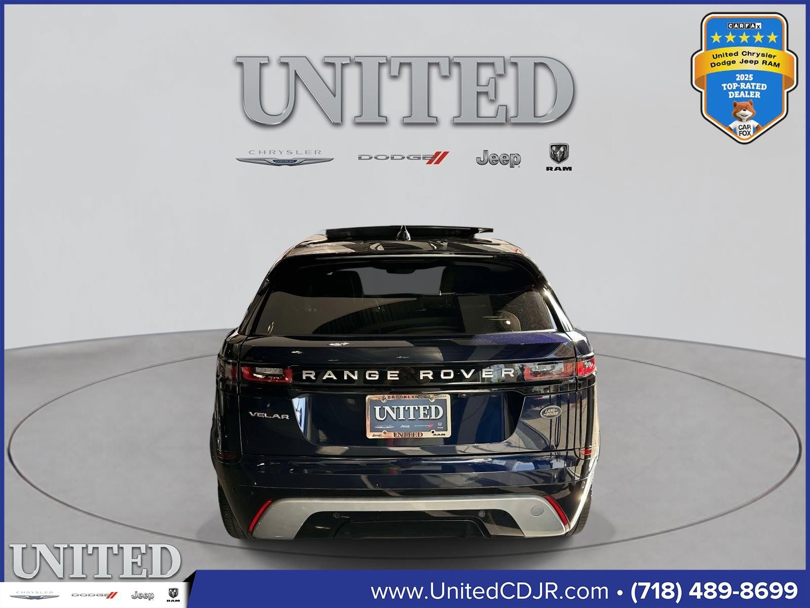 Used 2023 Land Rover Range Rover Velar S AWD/4WD image 3