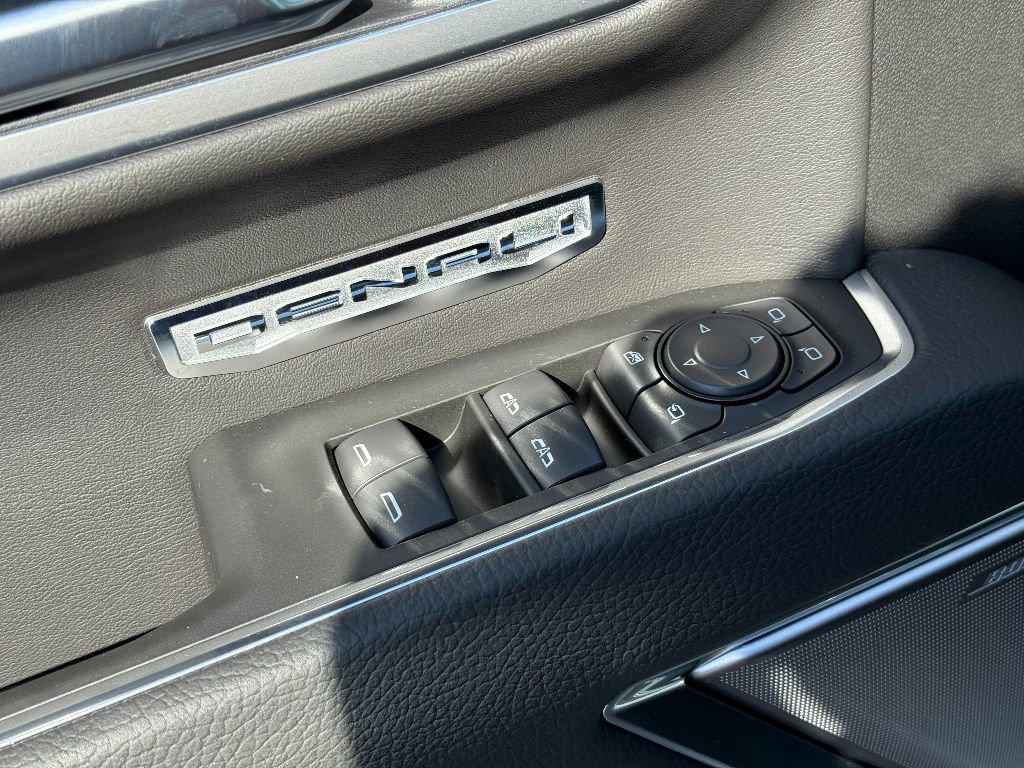 New 2026 GMC Sierra 1500 Denali w/ Denali Reserve Package image 23