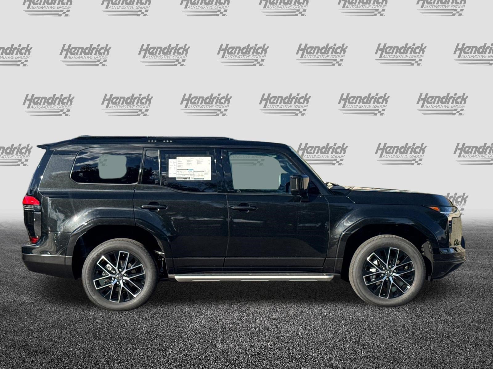 New 2026 Lexus GX 550 w/ Accessory Package (2T) AWD/4WD image 3