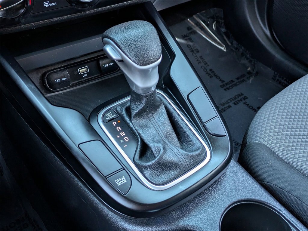 Used 2024 Kia Soul LX w/ Option Group 015 image 18