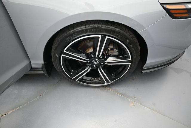Certified 2023 Honda Accord Sport image 32