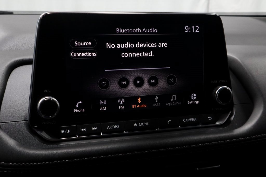 Certified 2024 Nissan Rogue SV image 3