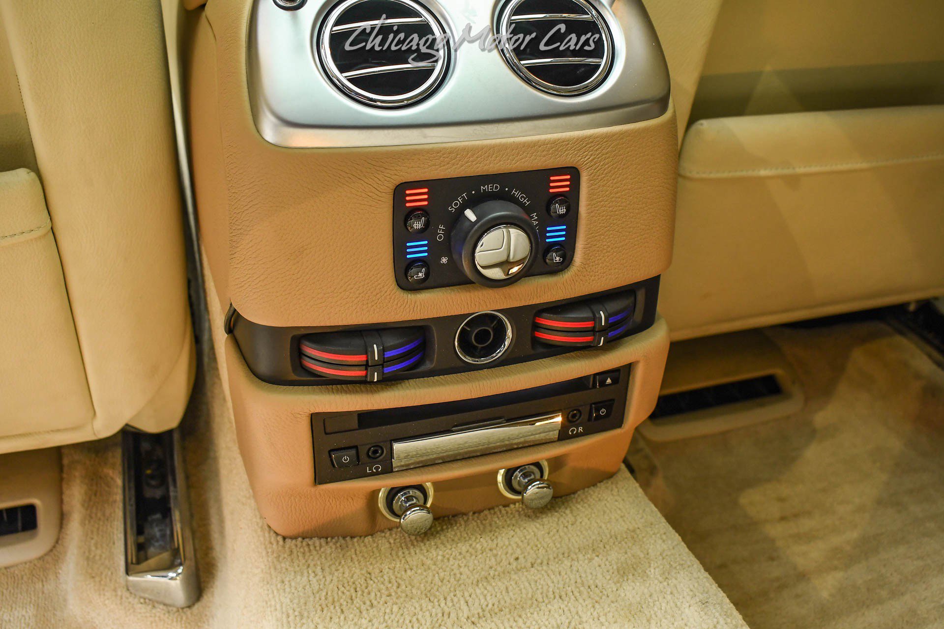 Used 2012 Rolls-Royce Ghost Sedan Panoroof Starlight Headl image 27