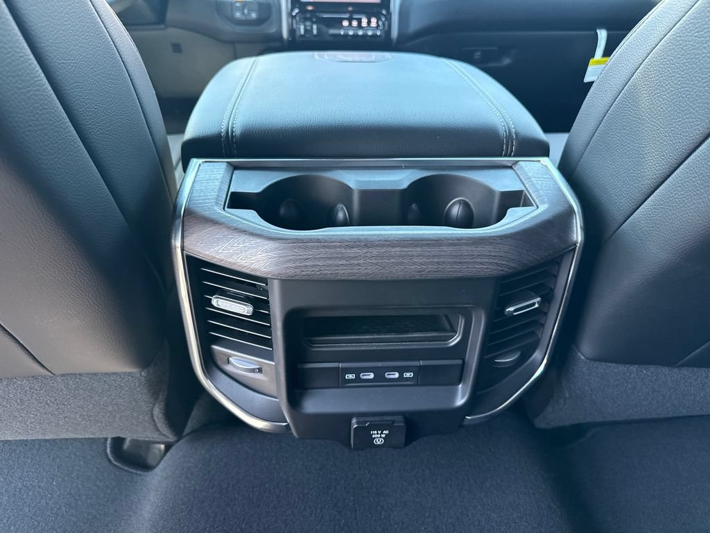 New 2026 RAM 2500 Laramie w/ Night Edition AWD/4WD image 10