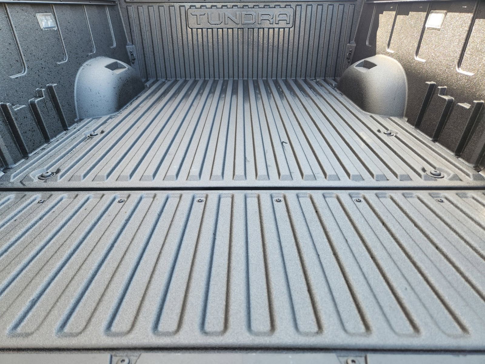 Used 2025 Toyota Tundra Limited image 26