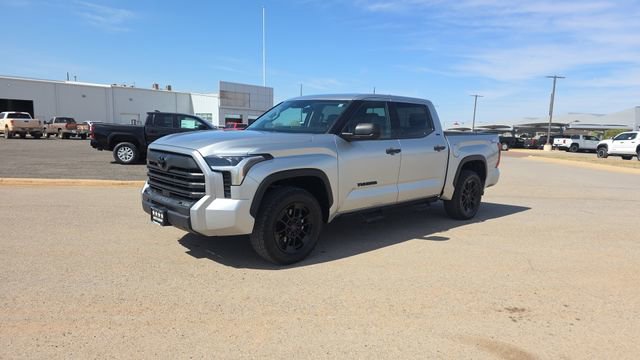 Used 2022 Toyota Tundra SR5 video 2