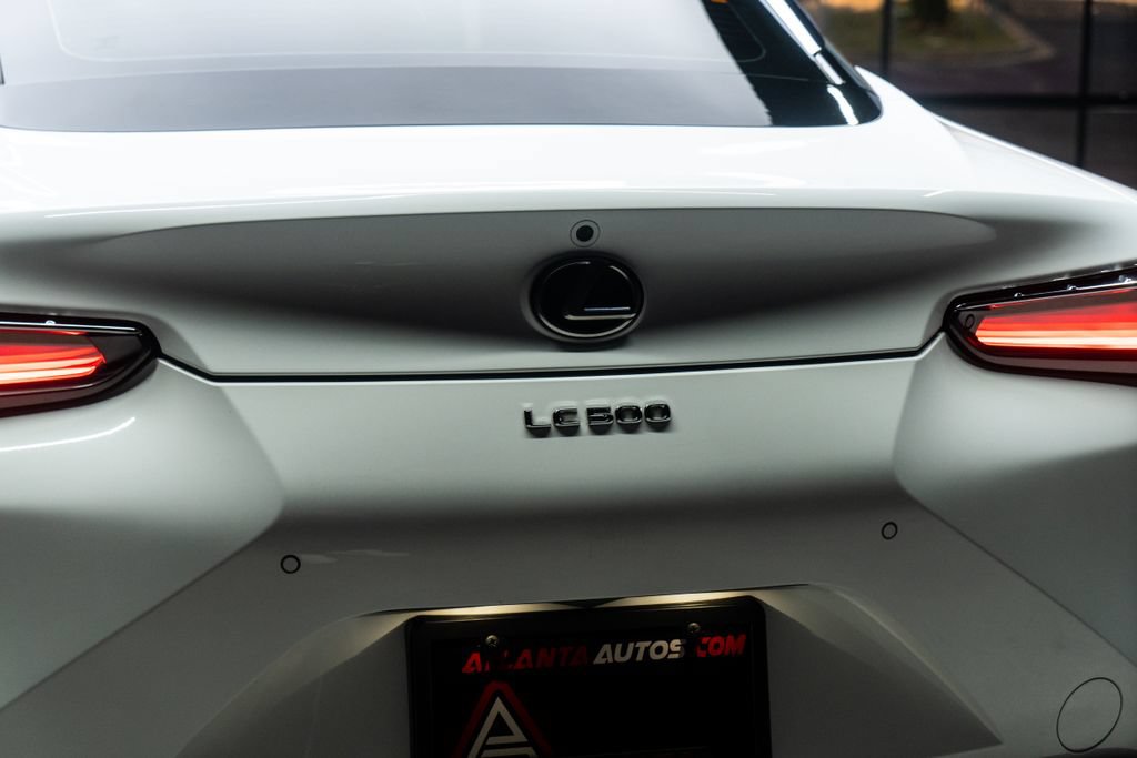 Used 2018 Lexus LC 500 Coupe w/ Touring Package RWD image 16