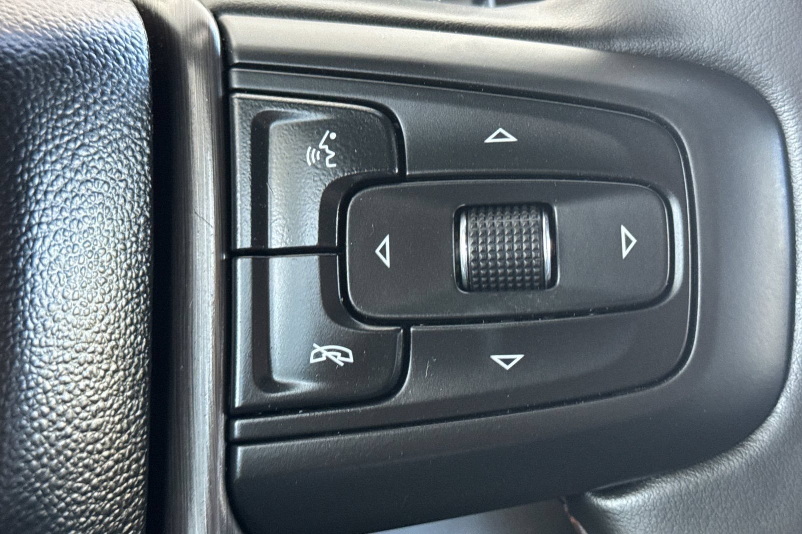 Used 2025 GMC Sierra 1500 AT4 AWD/4WD image 28