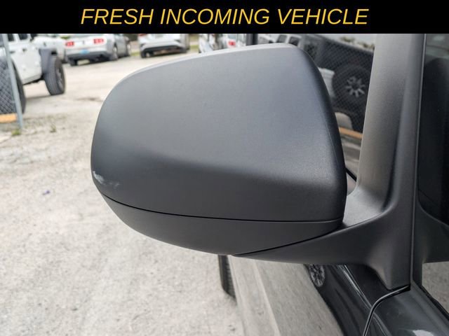 Used 2023 Mercedes-Benz Metris Passenger image 10