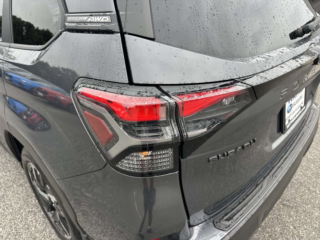 Certified 2025 Subaru Forester Limited w/ Popular Package AWD/4WD image 8