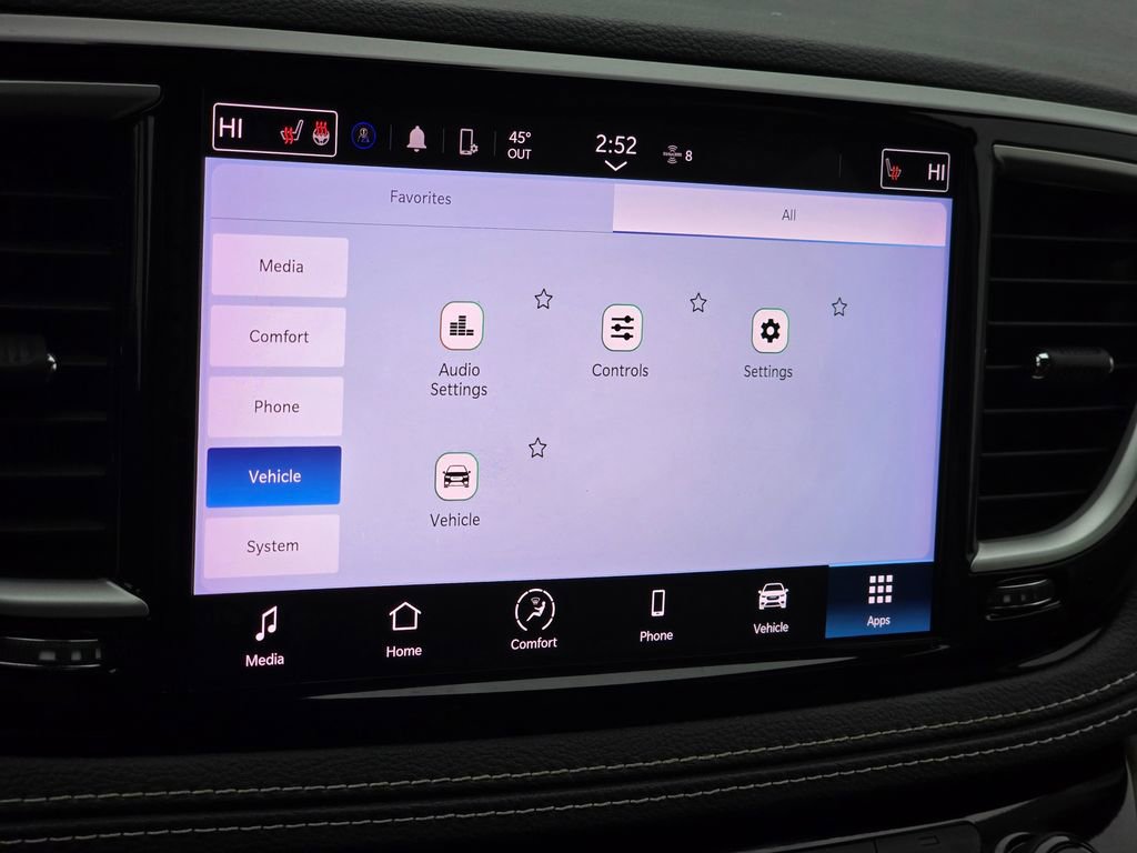 Used 2022 Chrysler Pacifica Touring-L image 40