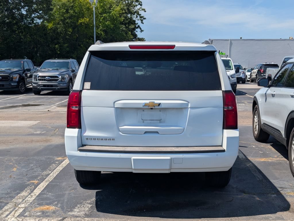 Used 2018 Chevrolet Suburban LT RWD image 6