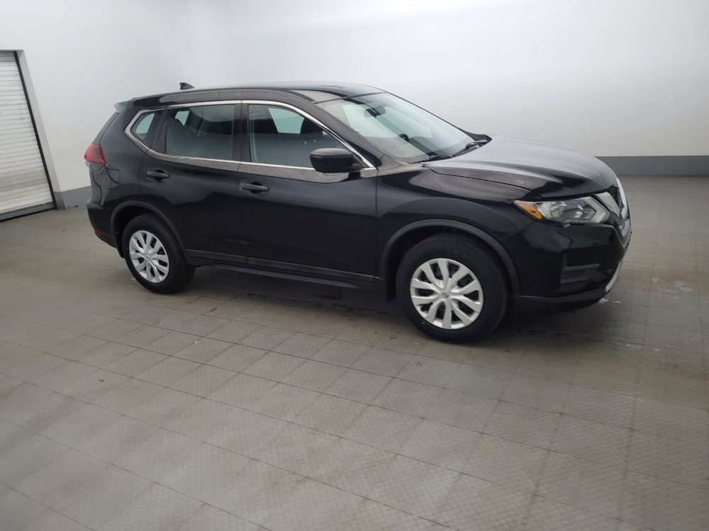 Used 2018 Nissan Rogue S image 11