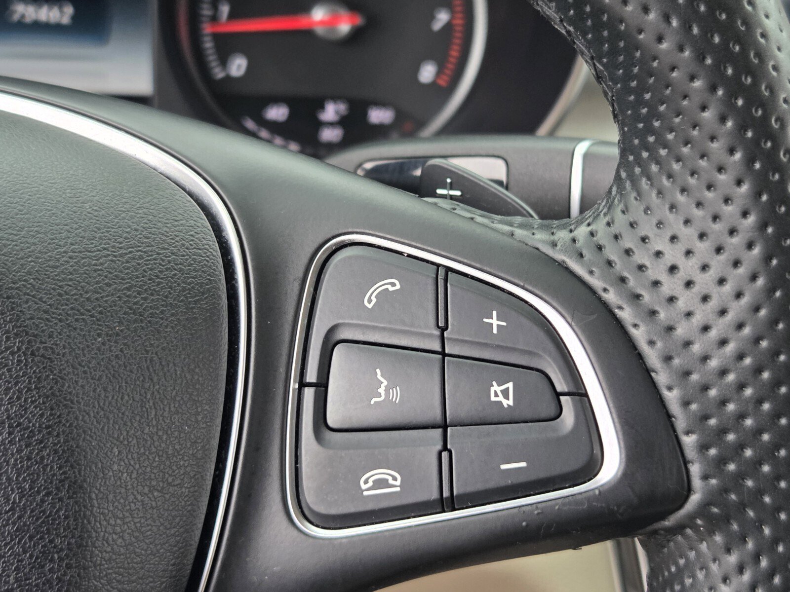 Used 2015 Mercedes-Benz C 300 4MATIC Sedan image 23