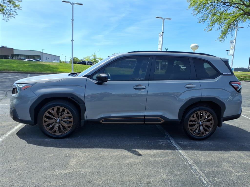 Used 2025 Subaru Forester Sport AWD/4WD image 4