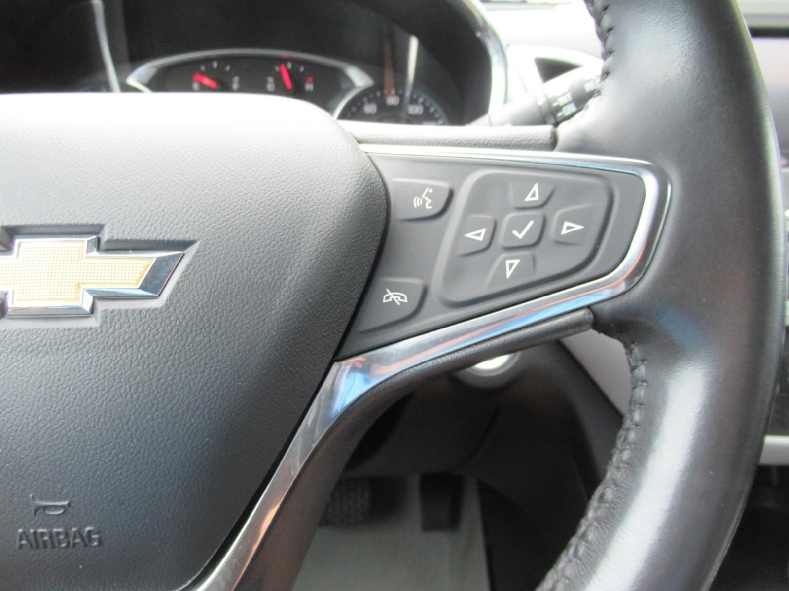 Used 2020 Chevrolet Equinox LT AWD/4WD image 26