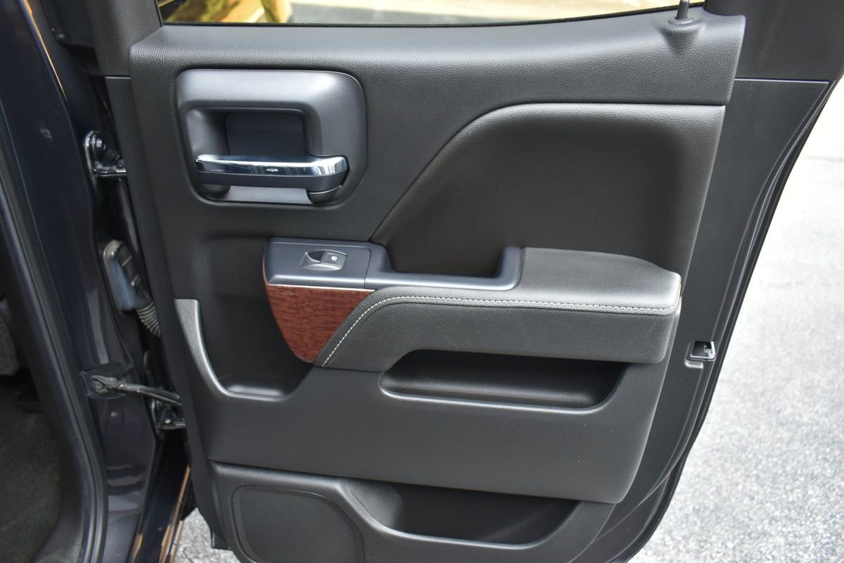 Used 2015 GMC Sierra 1500 SLE w/ SLE Value Package image 39