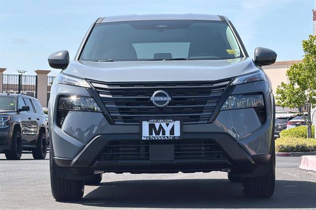 New 2026 Nissan Rogue SV FWD image 9